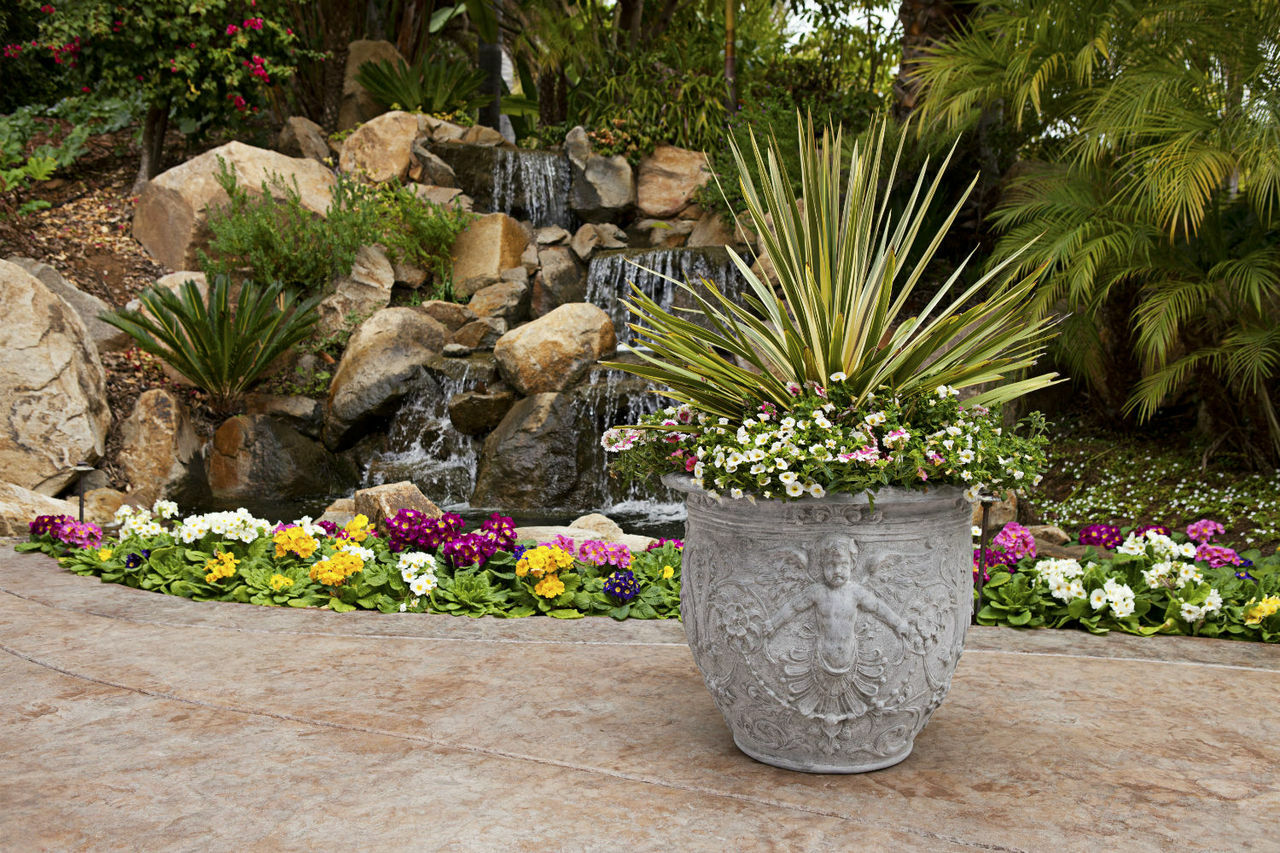 Baroque Planter