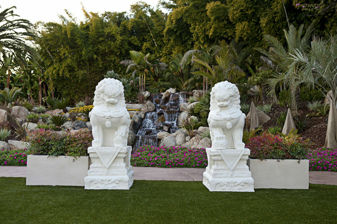 Foo Dog Base