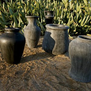 Alter Vase
