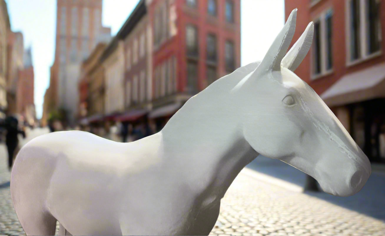 Standing Horse