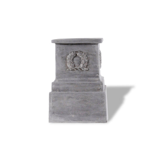 Laurel Leaf Pedestal